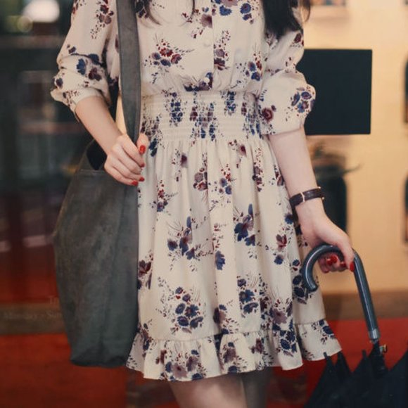 Long-Sleeved Floral Print Chiffon Dress Size Small in Light Tan - Picture 9 of 15